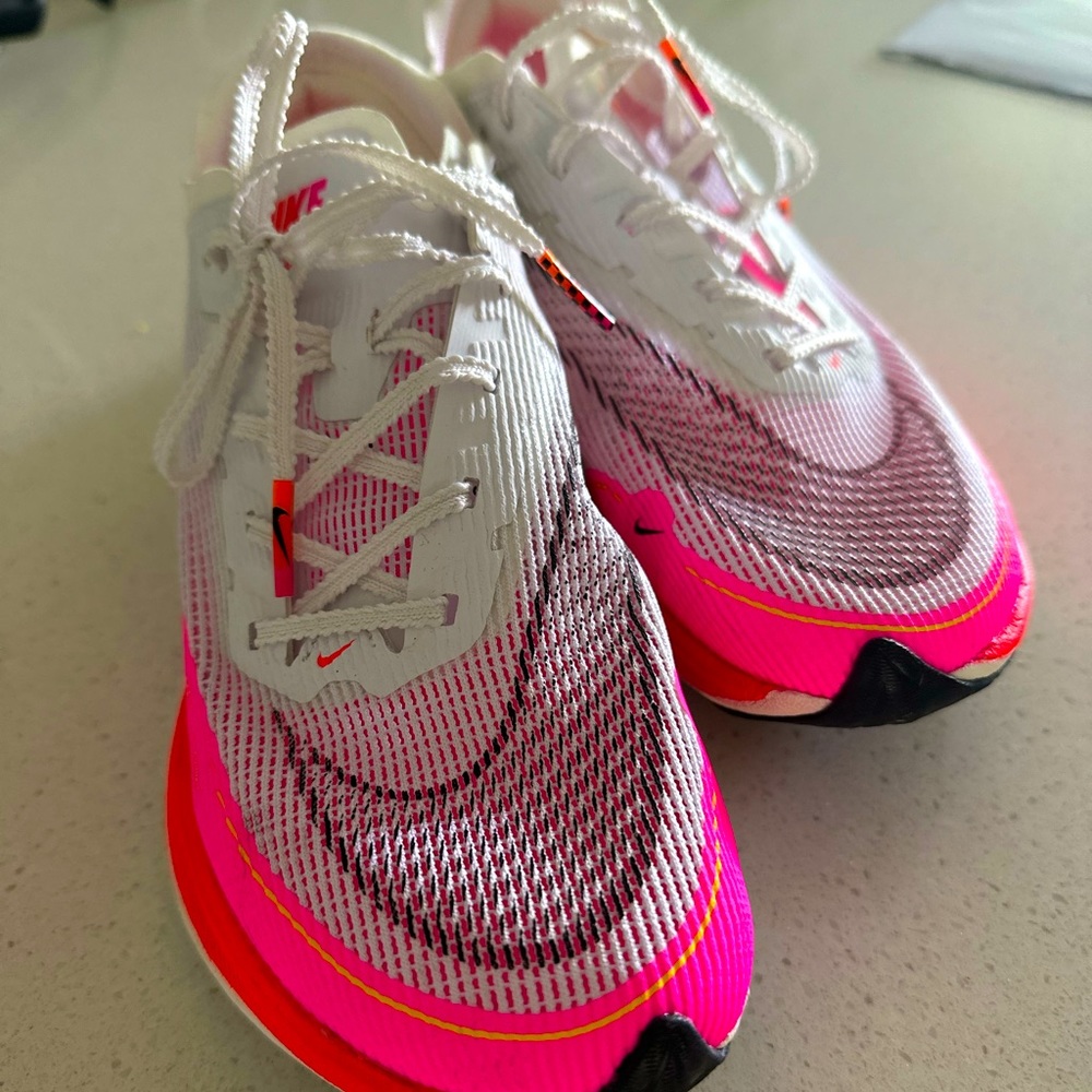 Nike zoom x 2021 run sneakers